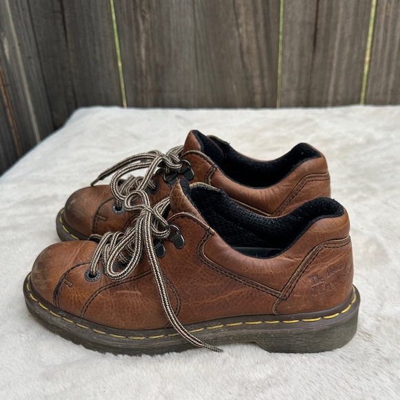 Vintage Dr. Martens Brown Leather Platform Oxford Shoes EU 38 US 7-7.5 - Picture 1 of 8